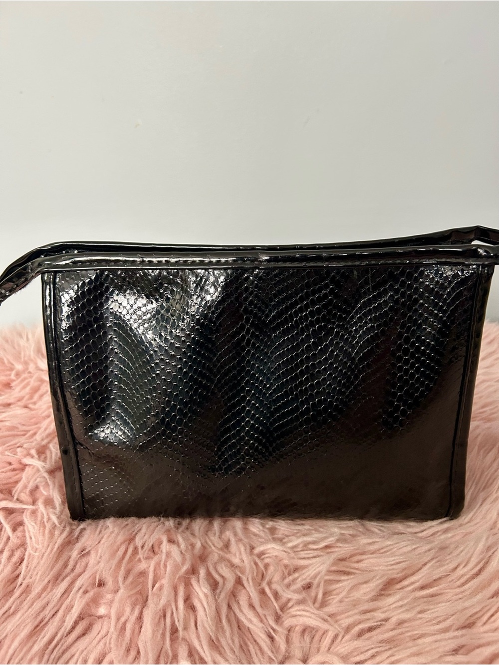 Lancôme Black Patent Snake-Embossed Cosmetic Pouch - Picture 2 of 6